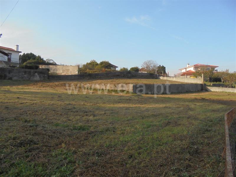Terreno para Construção / Barcelos, Fragoso