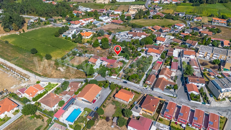 Terreno para Construção / Barcelos, Galegos (Santa Maria)