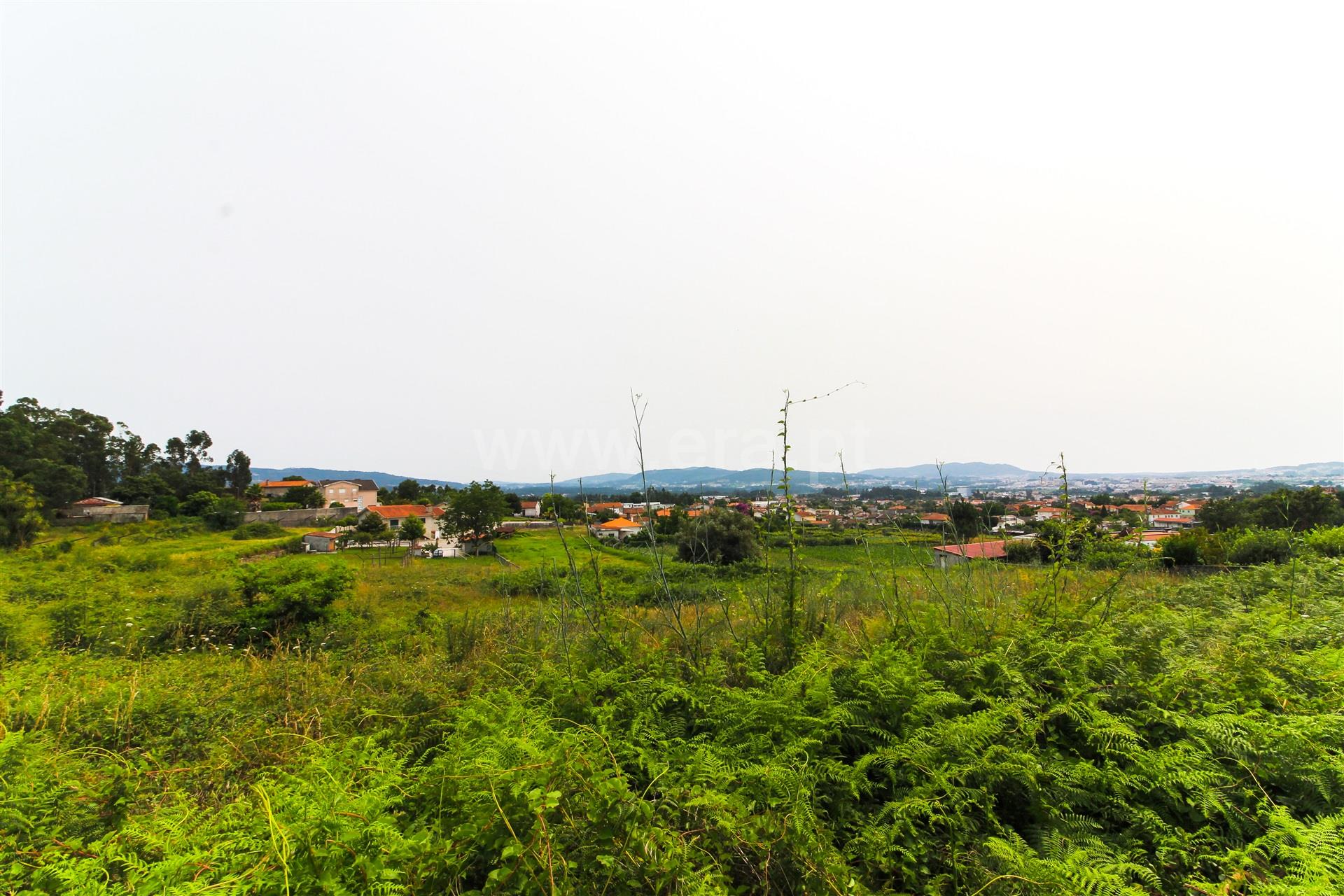 Land for sale in Barcelos, Portugal — €100,000