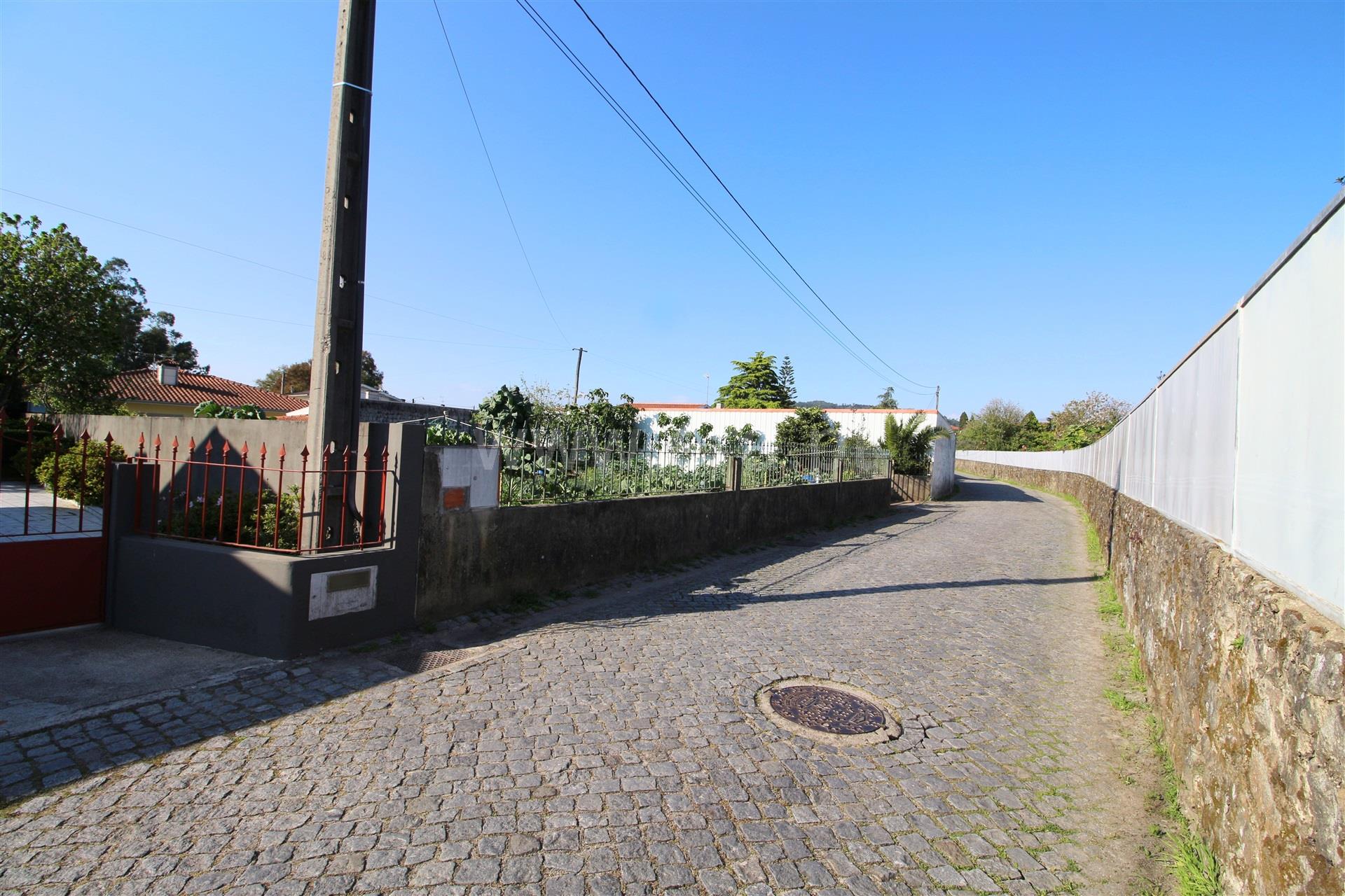 Land for sale in Barcelos, Portugal — €88,000