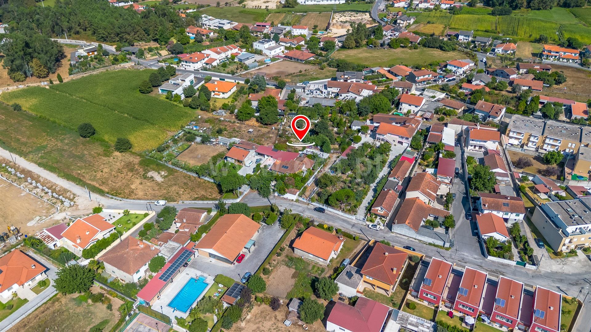 Land for sale in Barcelos, Portugal — €130,000