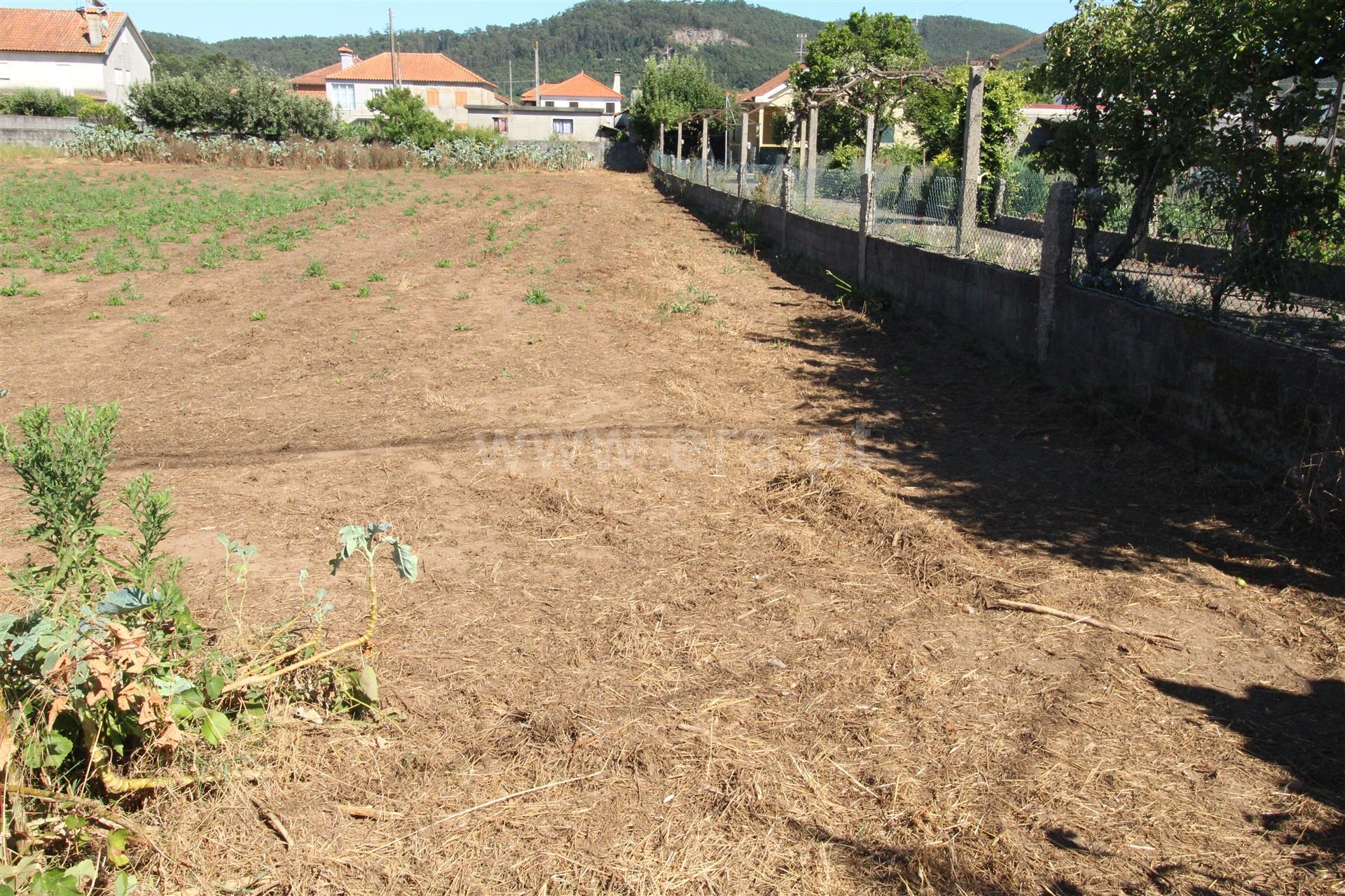 Land for sale in Barcelos, Portugal — €88,000