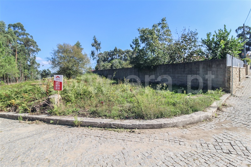 Terreno para Construção / Barcelos, Milhazes, Vilar de Figos e Faria