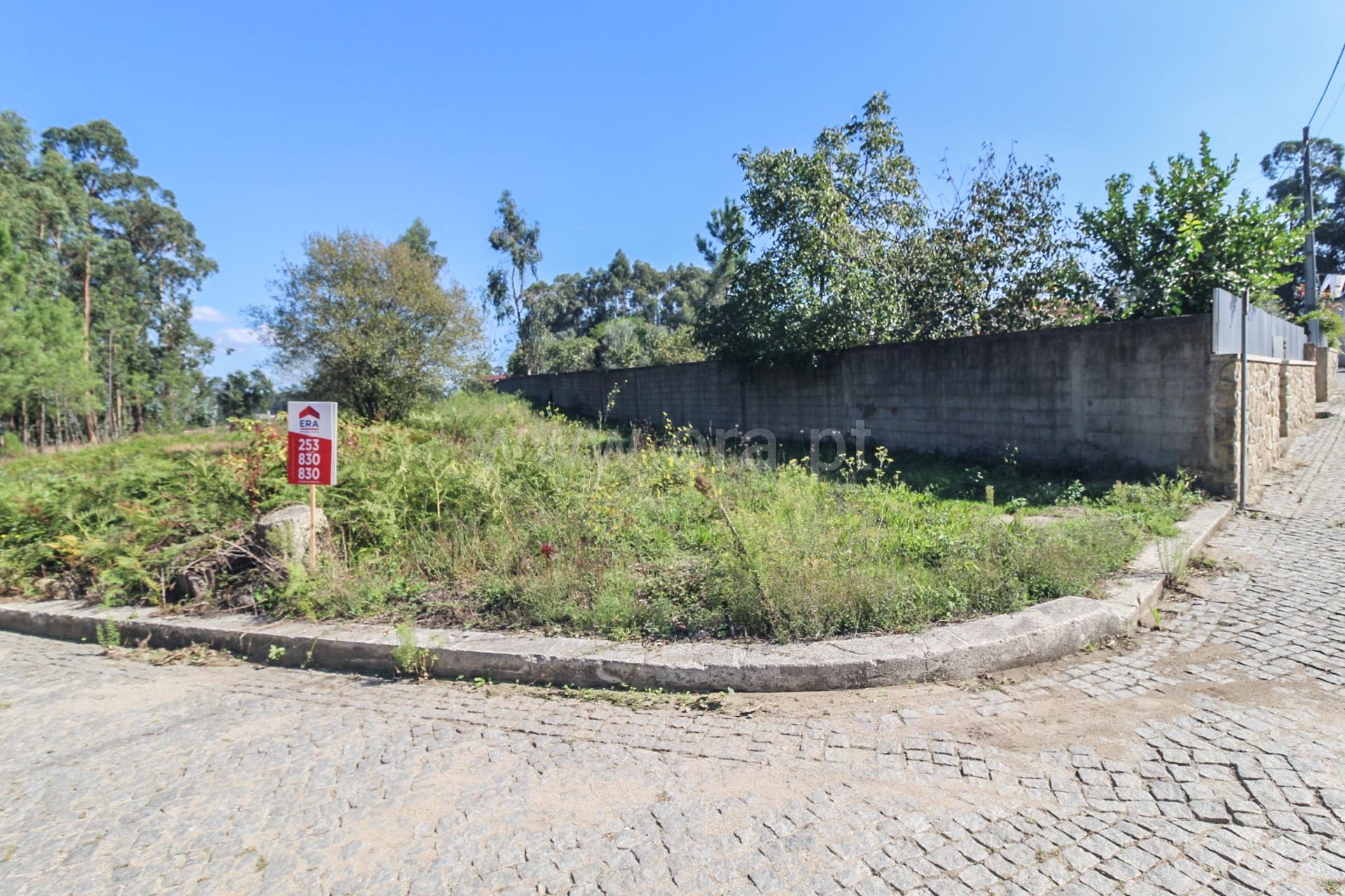 Land for sale in Barcelos, Portugal — €66,000