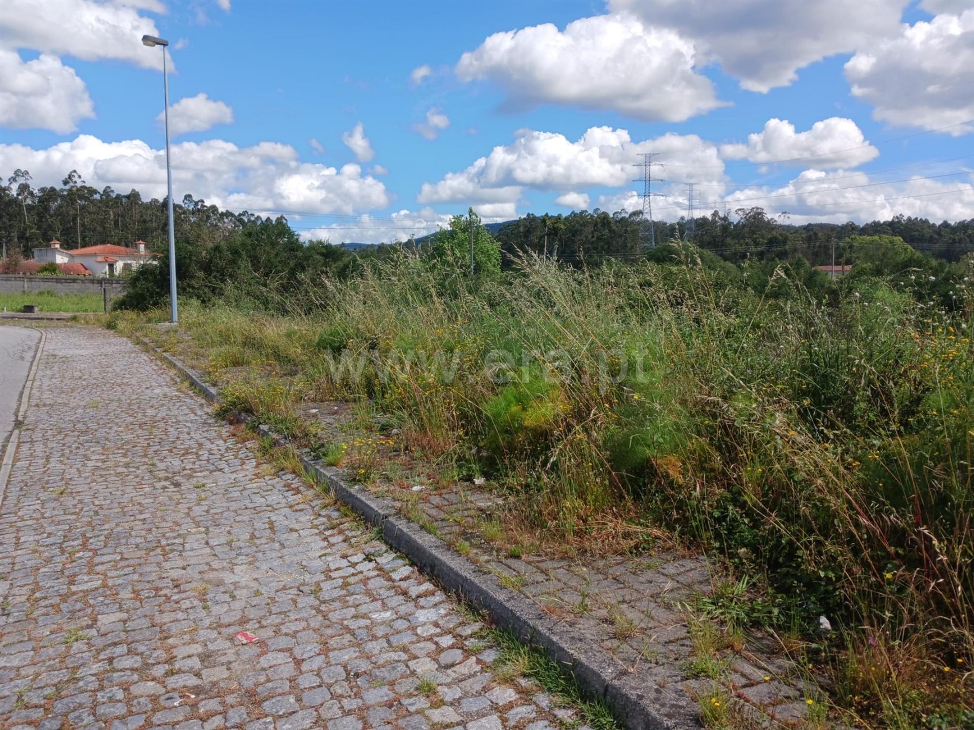 Land for sale in Barcelos, Portugal — €190,000