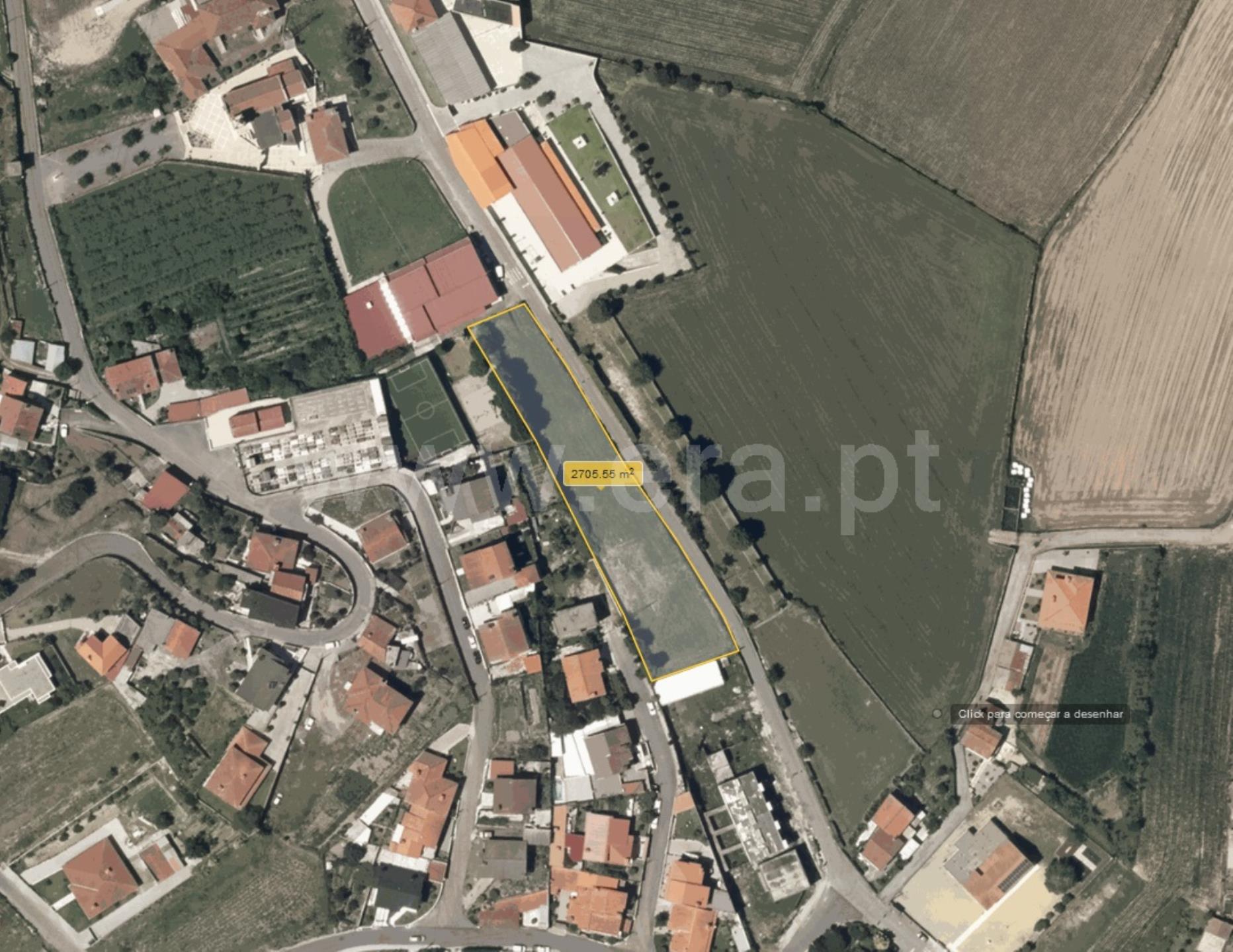 Land for sale in Barcelos, Portugal — €250,000