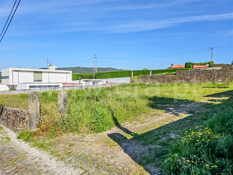 Terreno para Construção / Barcelos, Várzea