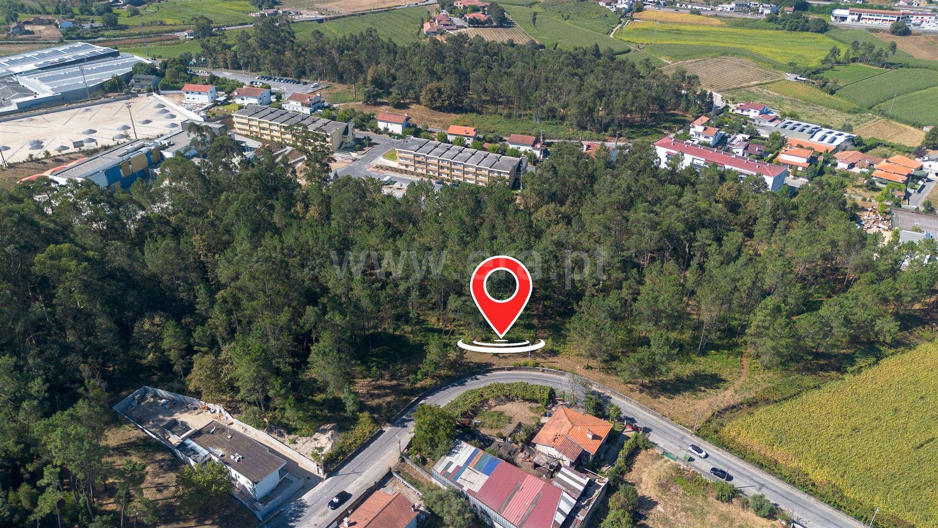 Land for sale in Barcelos, Portugal — €360,000