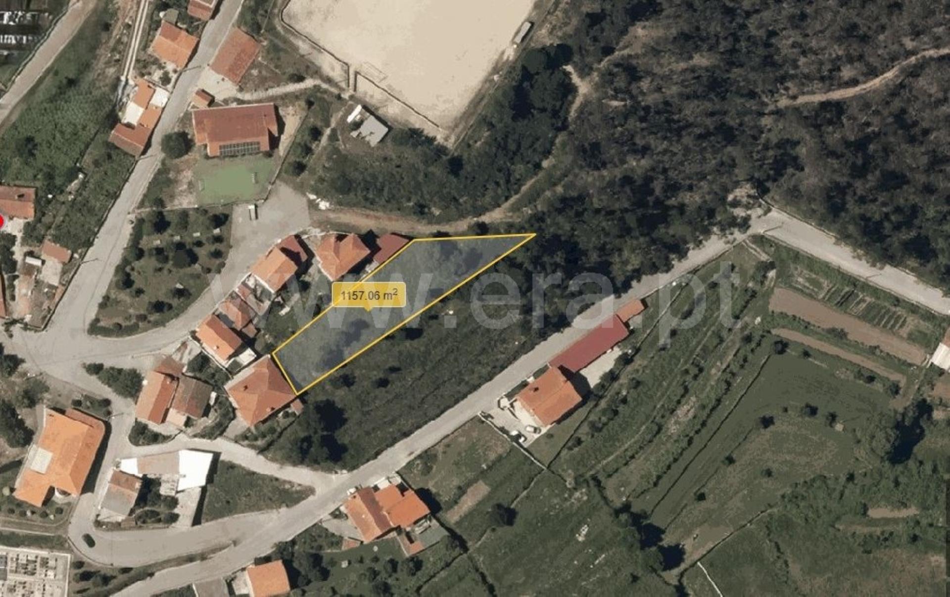 Land for sale in Barcelos, Portugal — €78,000