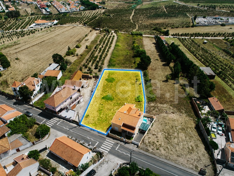 Terreno para Construção / Bombarral, Vale Covo