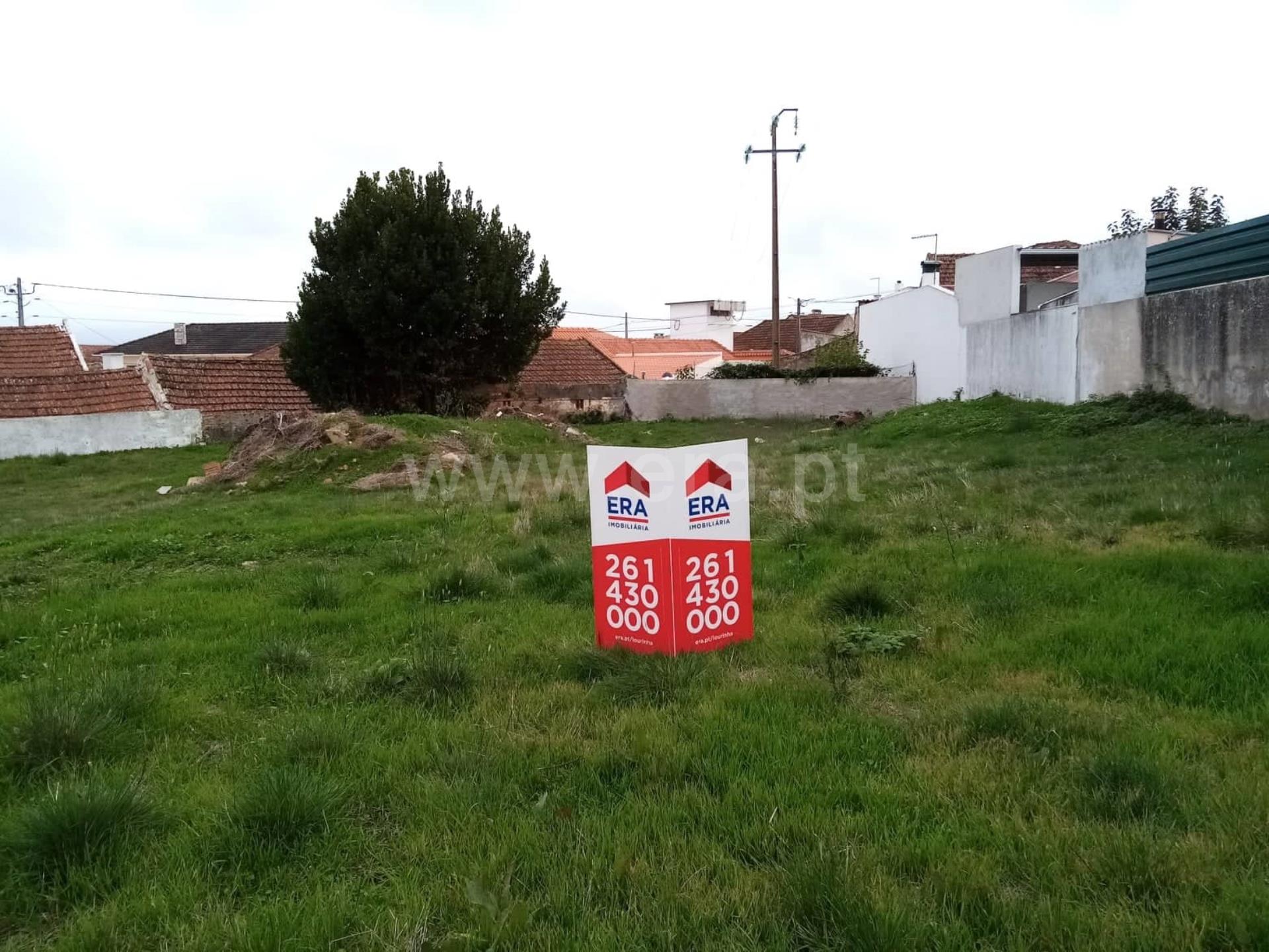 Land for sale in Bombarral, Portugal — €65,000