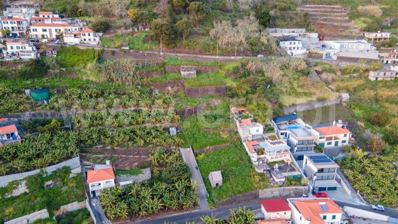 Terreno para Construção / Calheta (Madeira), Arco da Calheta