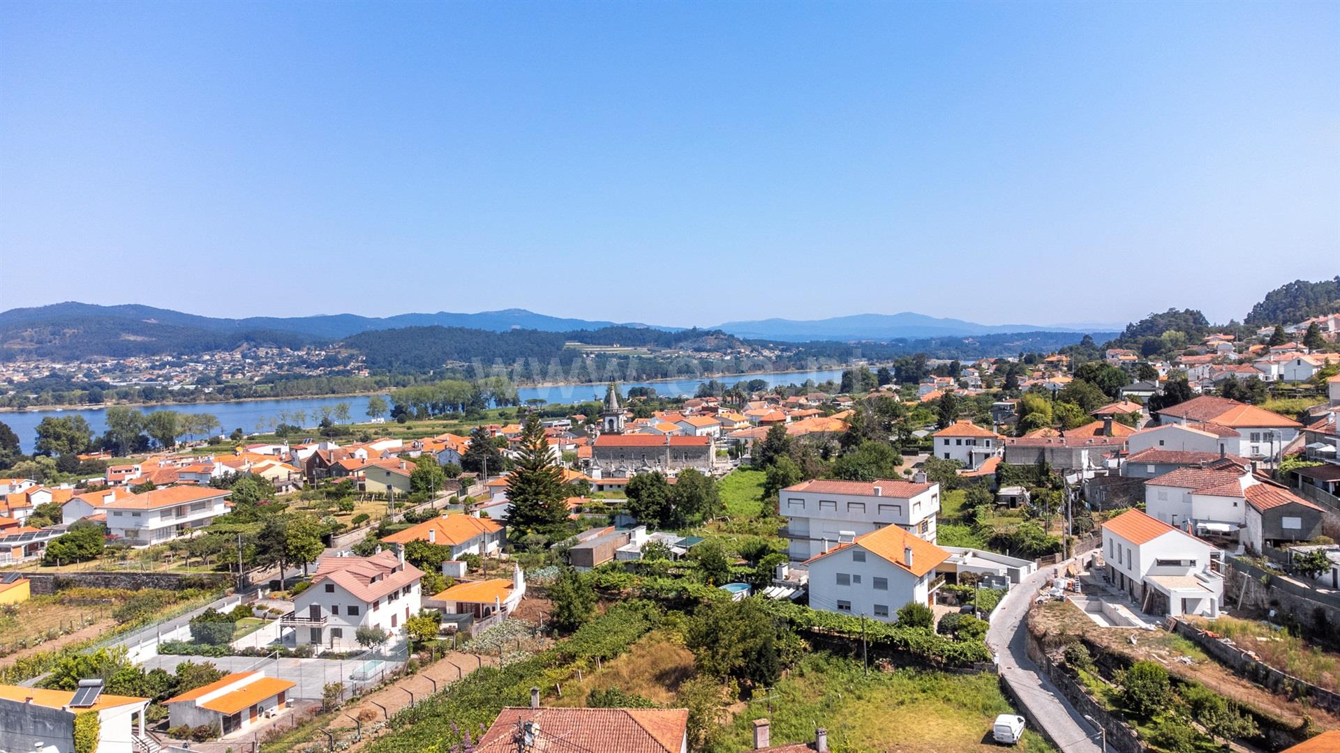 Land for sale in Caminha, Portugal — €130,000