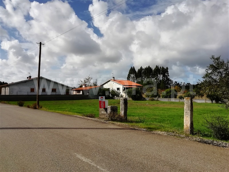 Terreno para Construção / Cantanhede, Pena