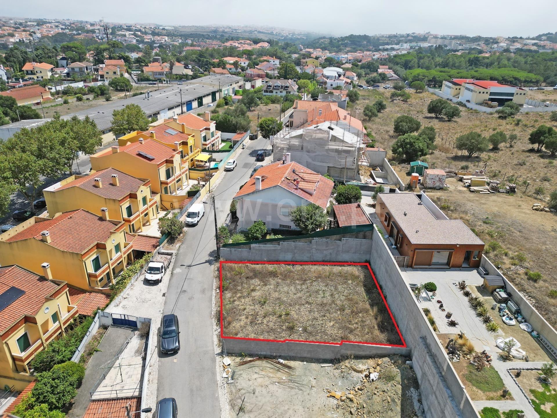 Land for sale in Cascais, Portugal — €260,000