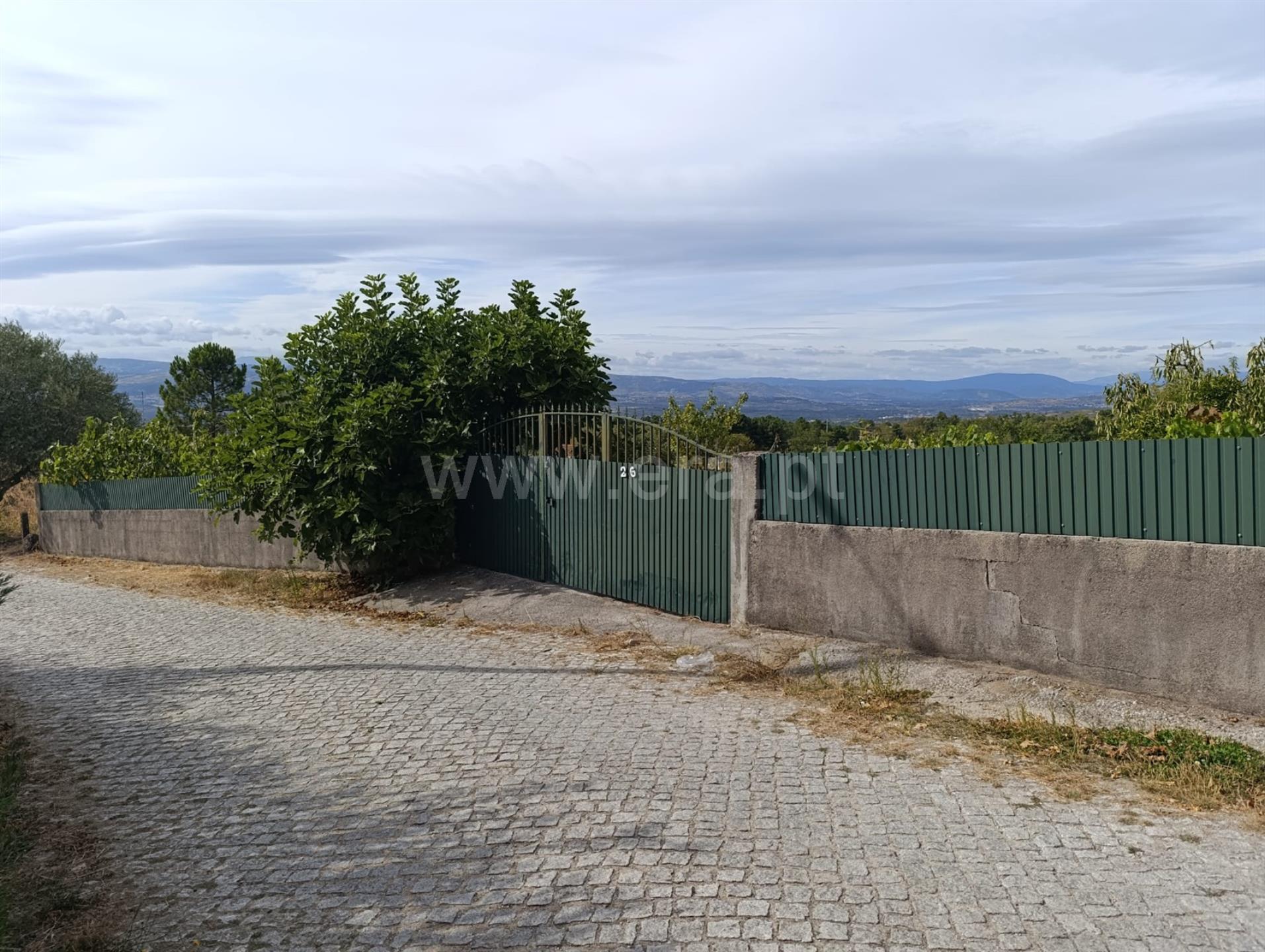 Land for sale in Chaves, Portugal — €69,000