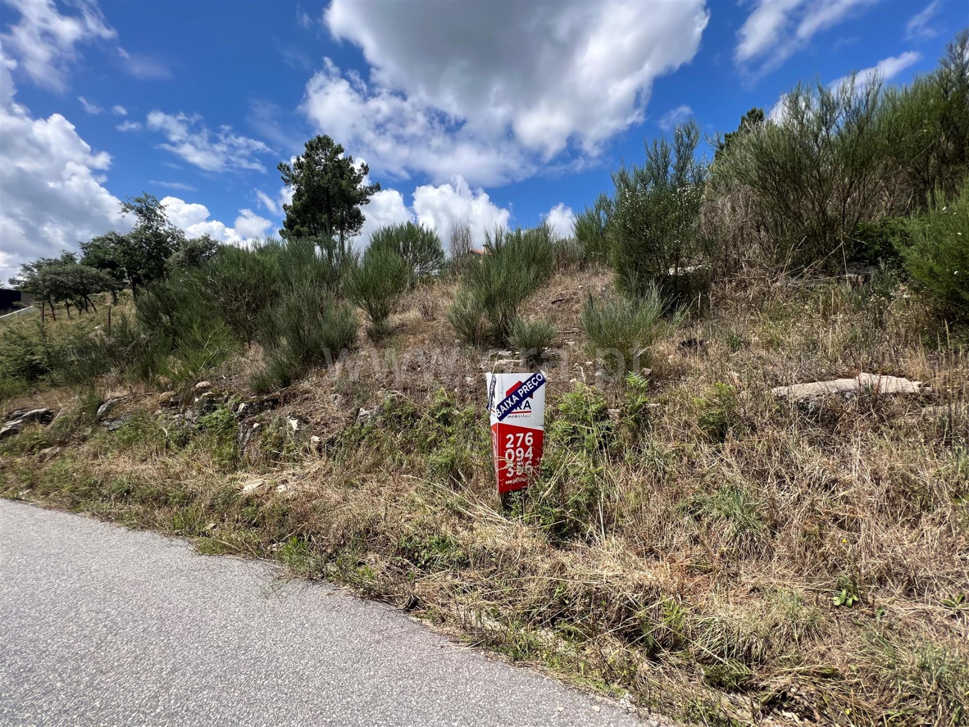 Land for sale in Chaves, Portugal — €75,000