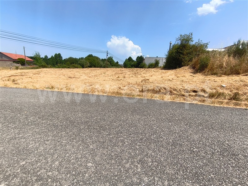 Terreno para Construção / Chaves, Chaves
