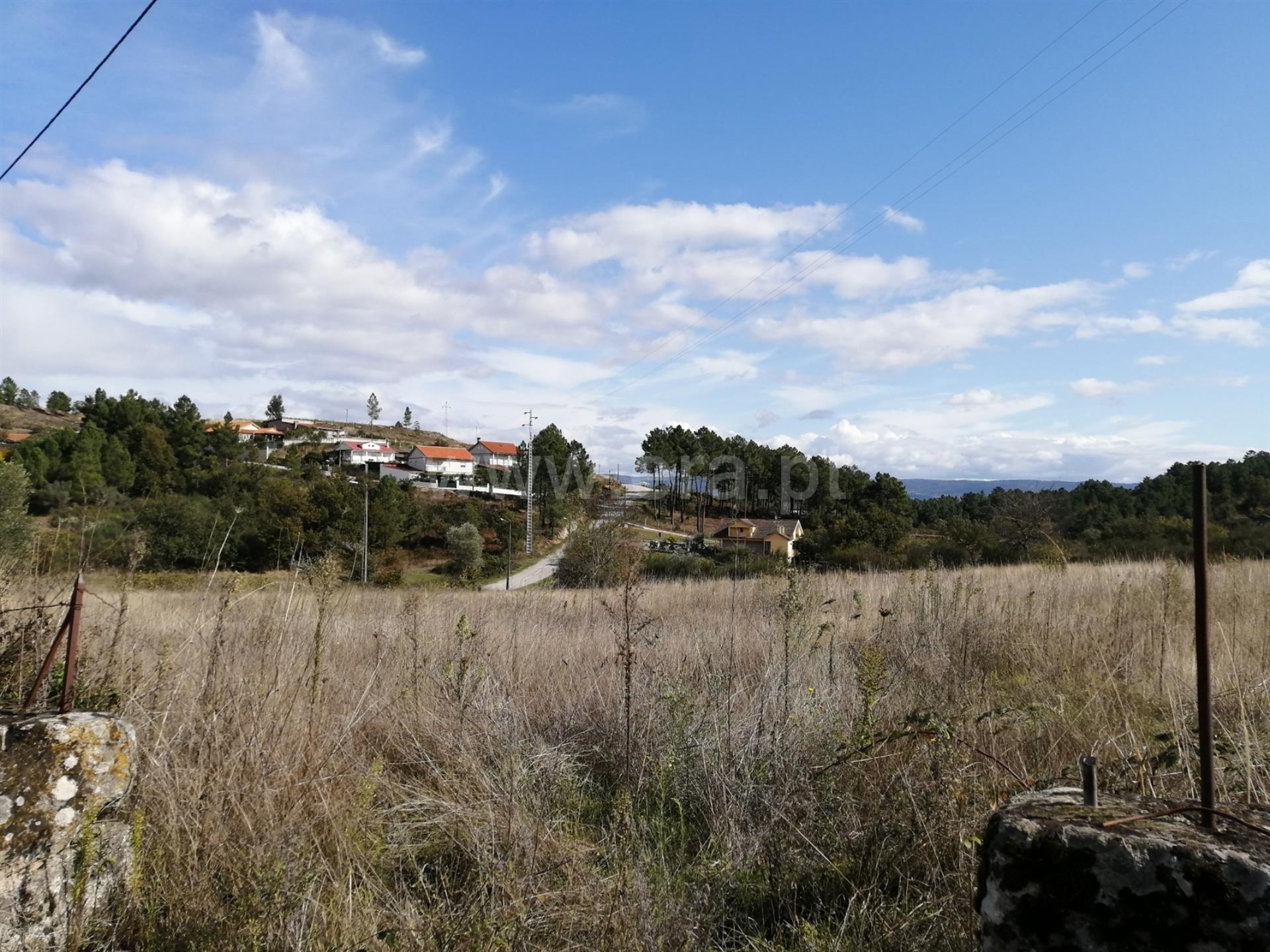 Land for sale in Chaves, Portugal — €55,000