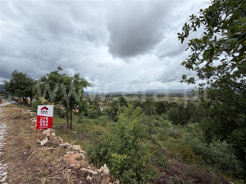 Terreno para Construção / Chaves, Santo Estêvão
