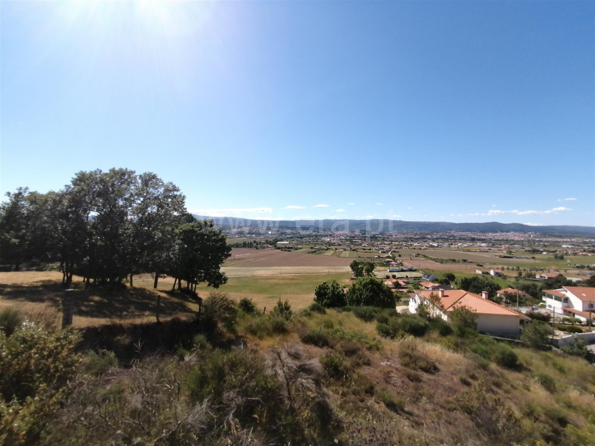 Land for sale in Chaves, Portugal — €75,000