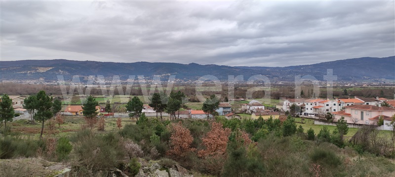 Terreno para Construção / Chaves, Outeiro Seco
