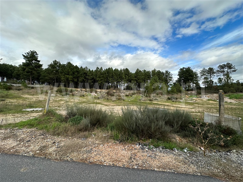 Terreno para Construção / Chaves, Outeiro Seco