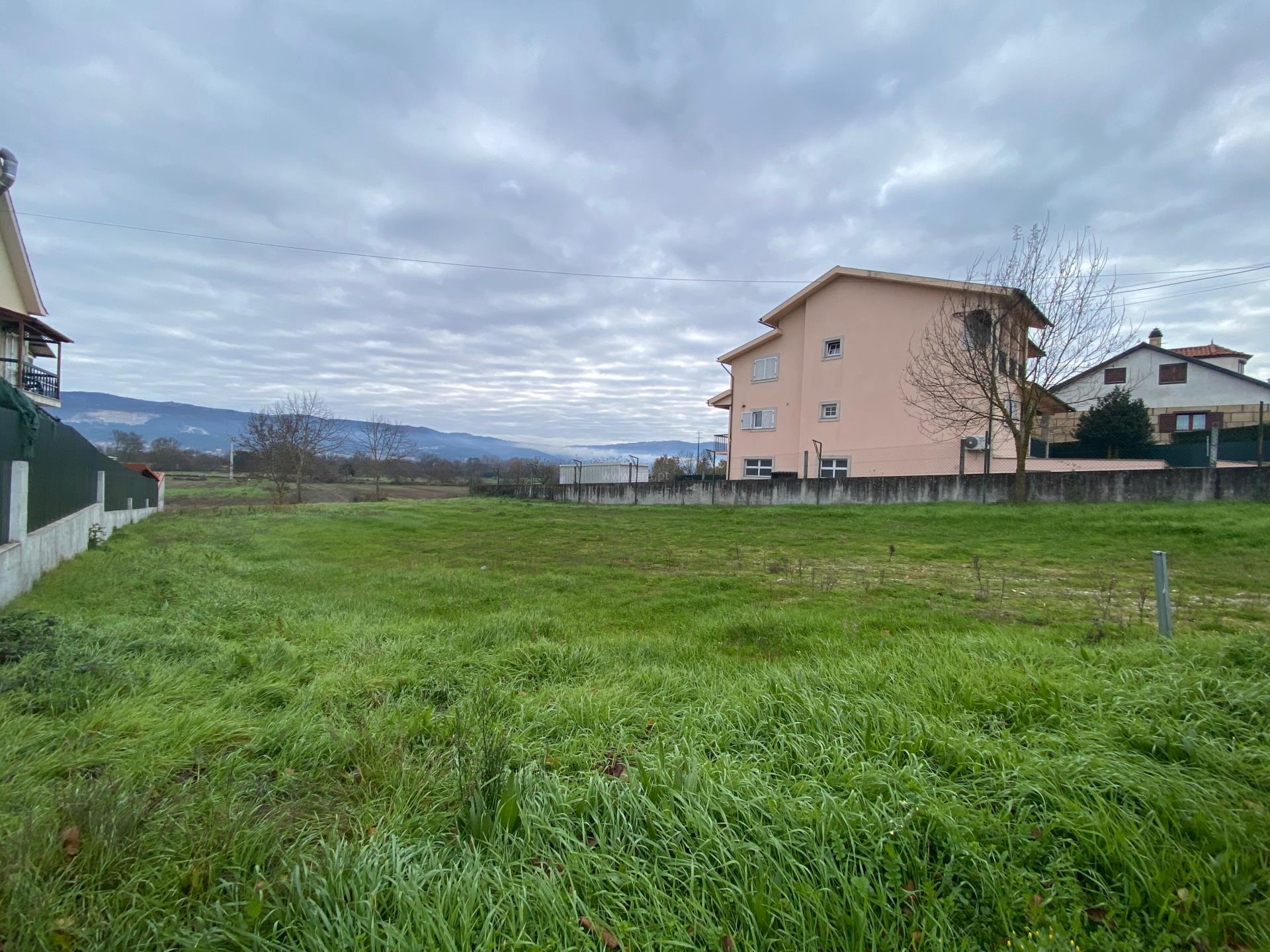 Land for sale in Chaves, Portugal — €72,000
