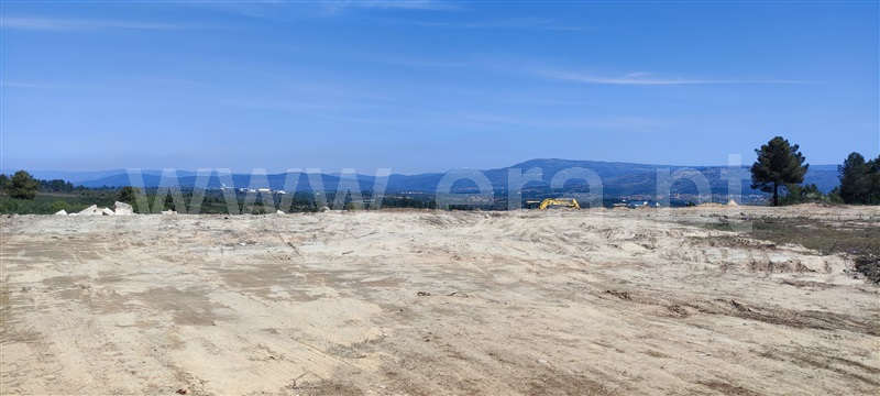 Terreno para Construção  Chaves, Santa Cruz/Trindade e Sanjurge - 1160965 - 2