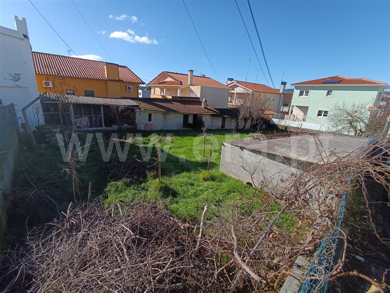 Terreno para Construção  Chaves, Santa Cruz/Trindade e Sanjurge - 1301429 - 2