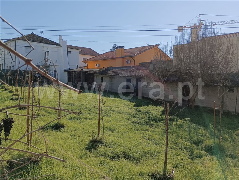 Terreno para Construção  Chaves, Santa Cruz/Trindade e Sanjurge - 1301429 - 3
