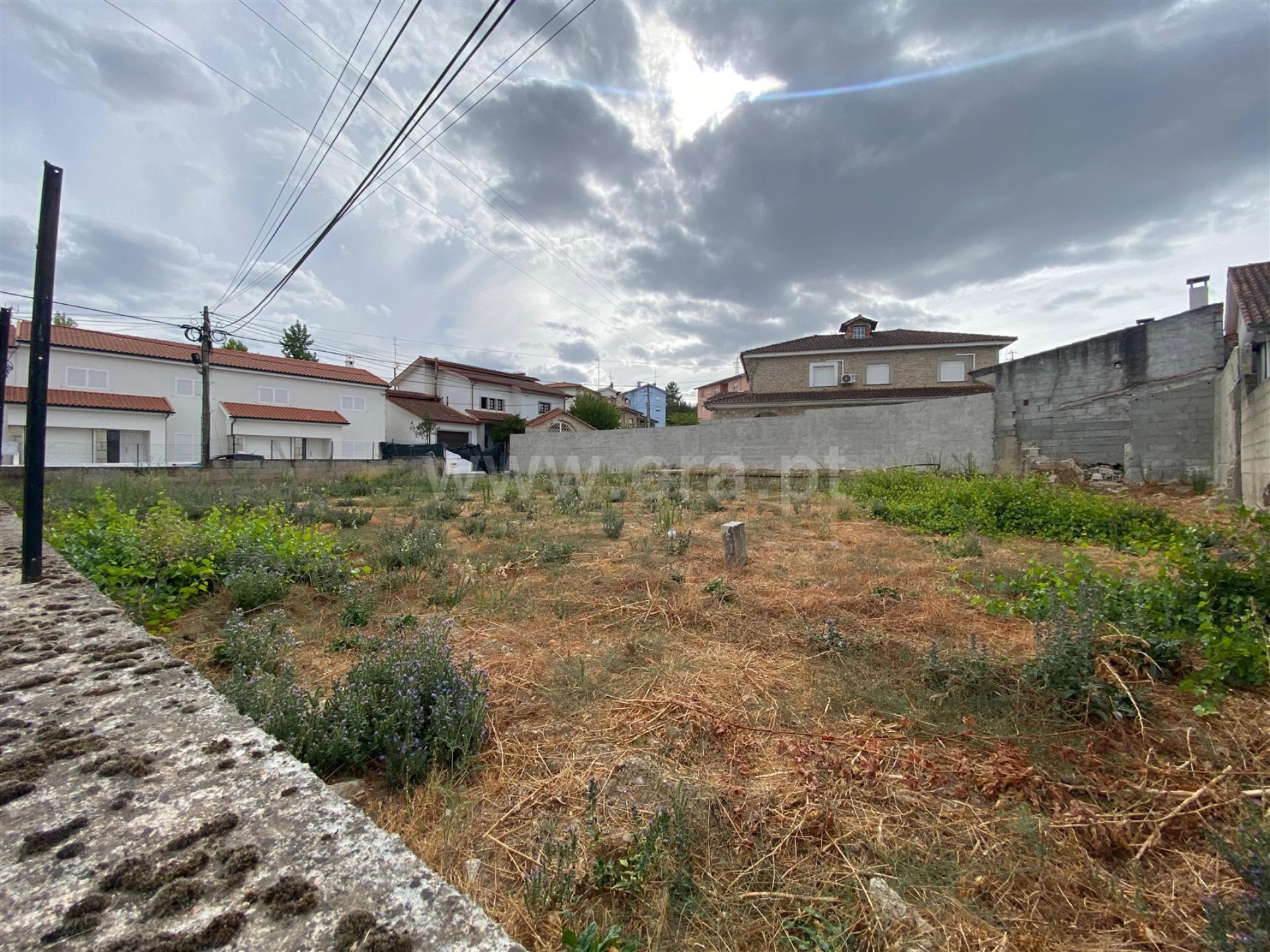 Land for sale in Chaves, Portugal — €120,000