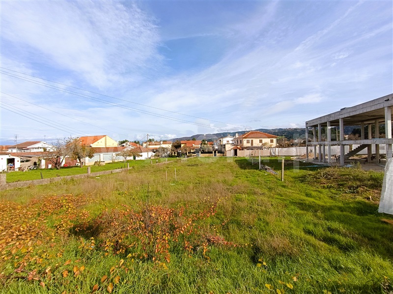 Terreno para Construção / Chaves, Vilar de Nantes
