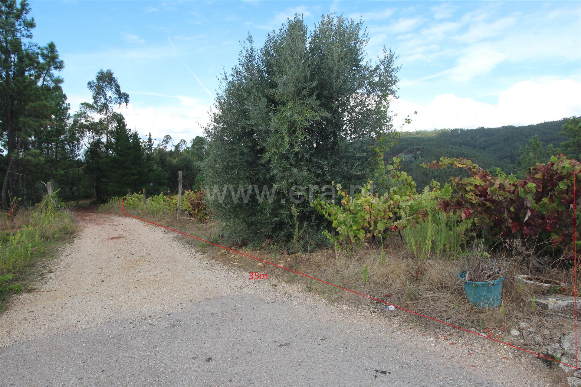 Land for sale in Coimbra, Portugal — €60,000