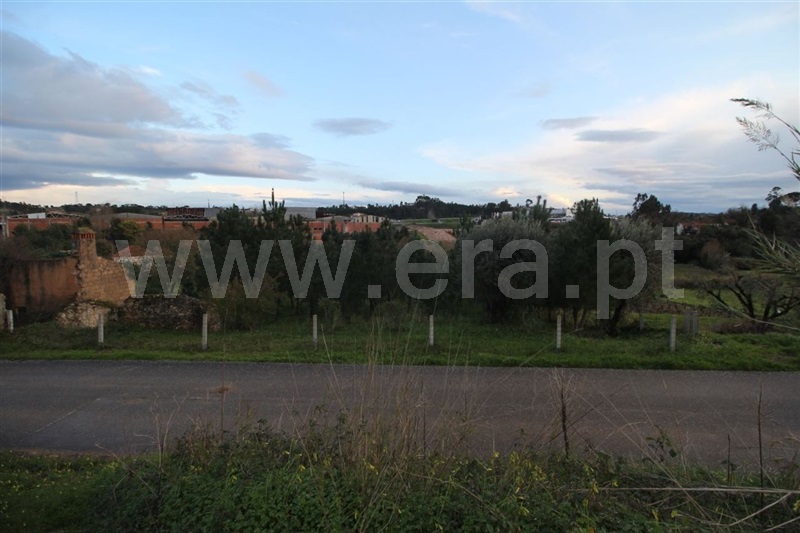 Terreno para Construção / Coimbra, Cernache