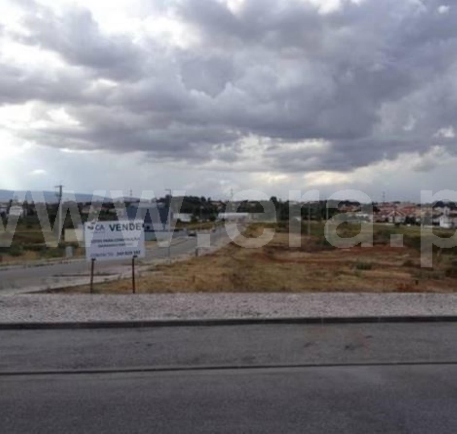 Land for sale in Entroncamento, Portugal — €85,000