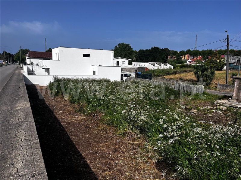 Terreno para Construção / Espinho, Anta e Guetim