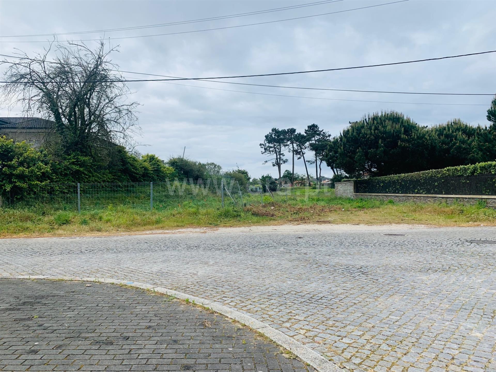 Land for sale in Esposende, Portugal — €280,000