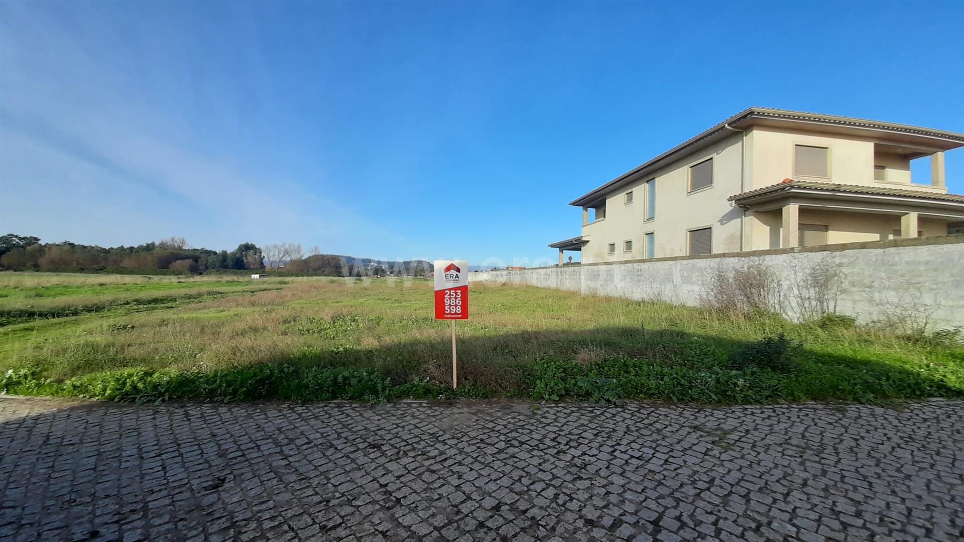 Land for sale in Esposende, Portugal — €80,000