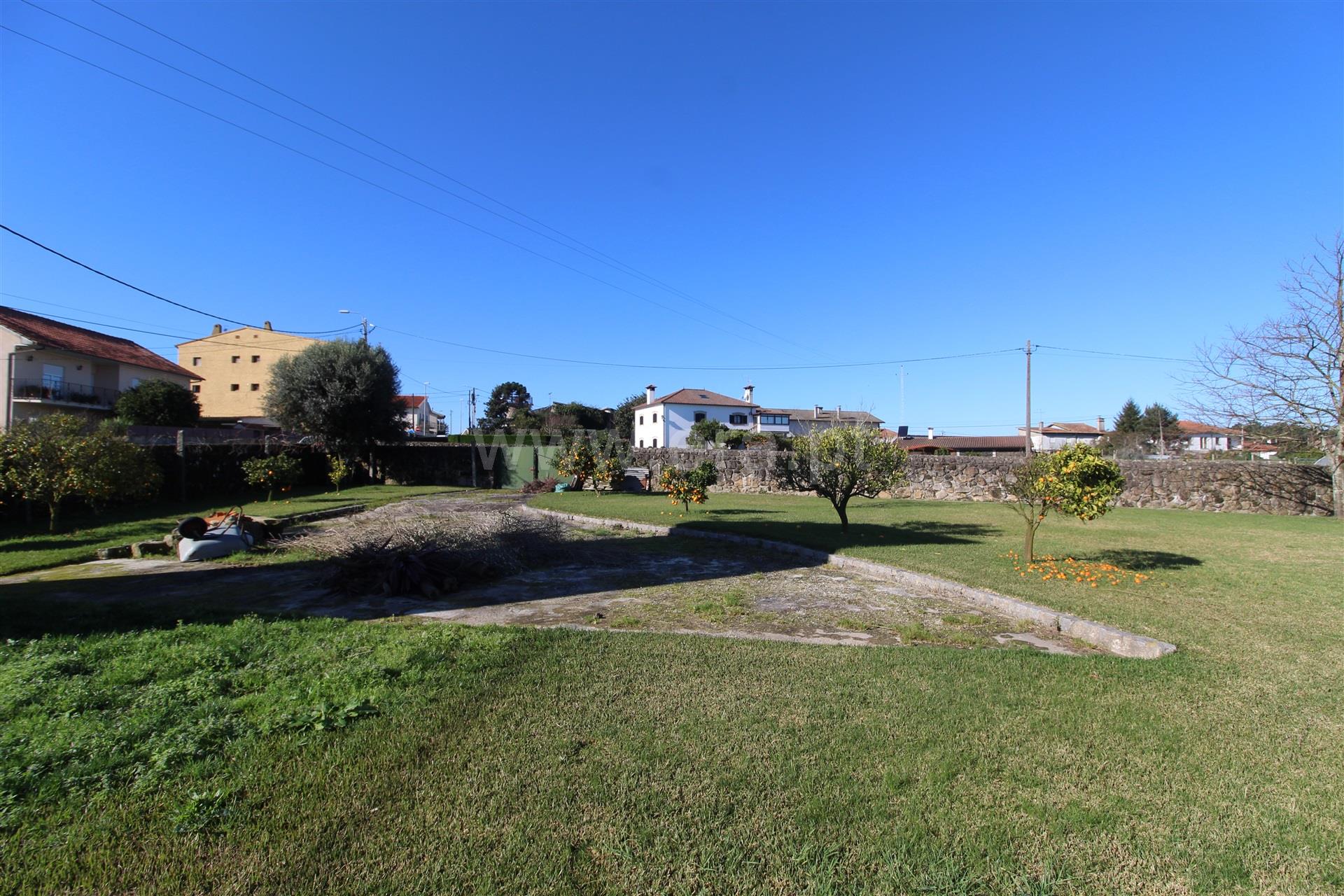 Land for sale in Esposende, Portugal — €90,000