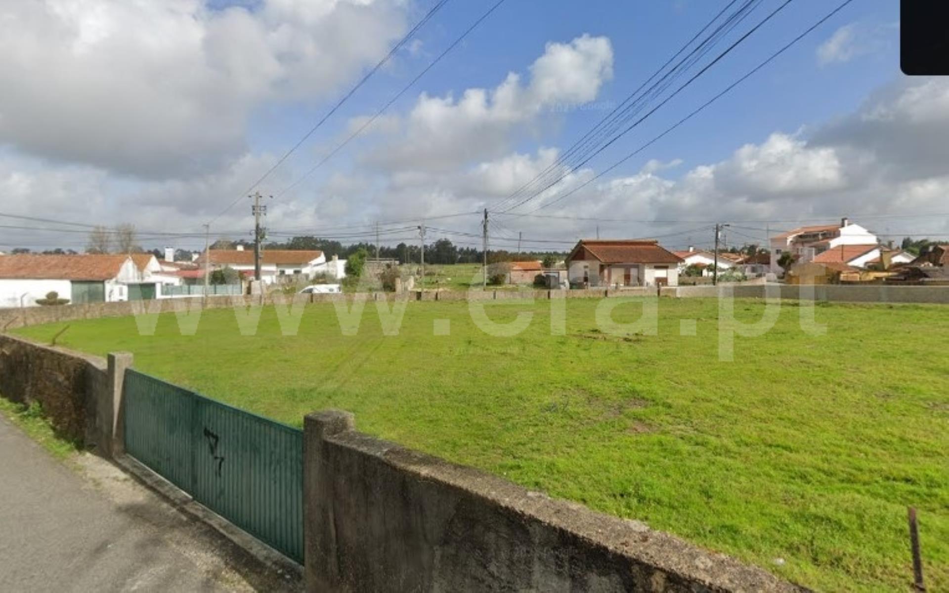 Land for sale in Estarreja, Portugal — €140,000