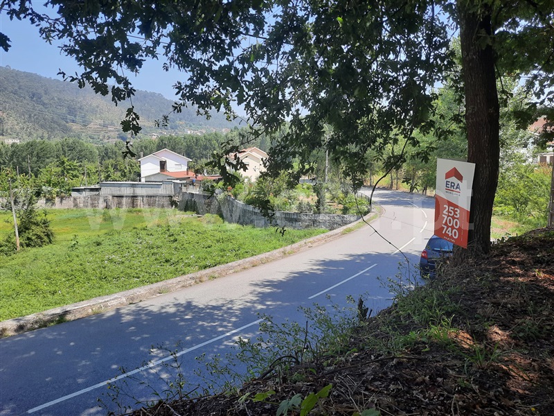 Terreno para Construção / Fafe, Armil