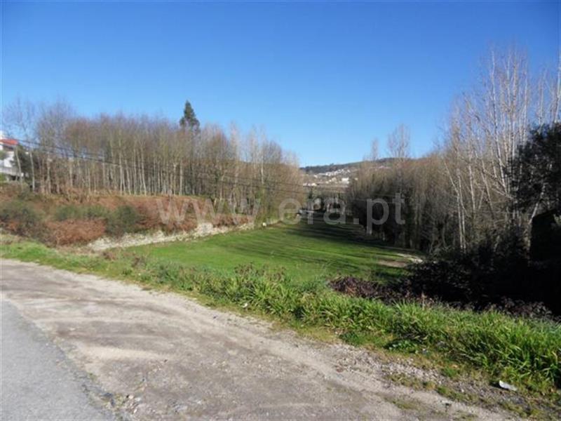 Terreno para Construção / Fafe, Arões (Santa Cristina)