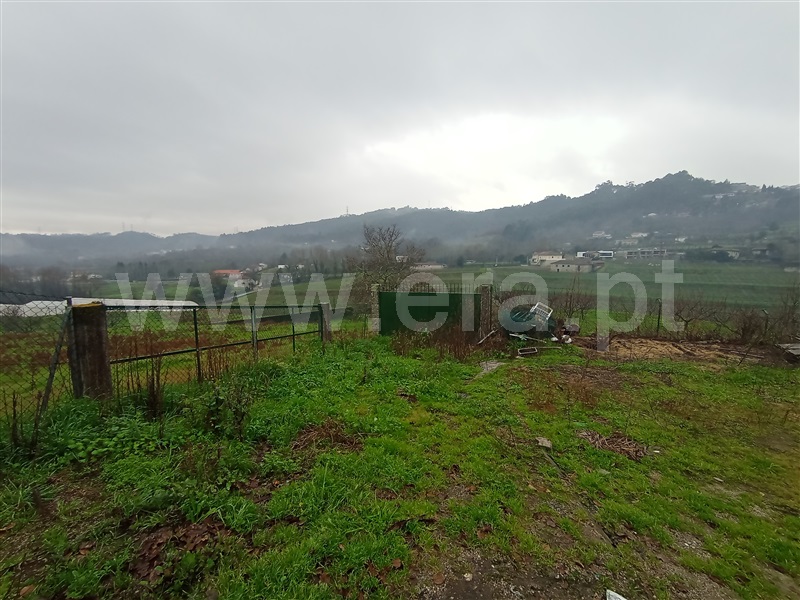 Terreno para Construção / Fafe, Arões (São Romão)