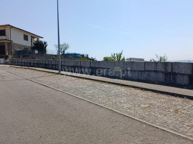 Terreno para Construção / Fafe, Arões (São Romão)