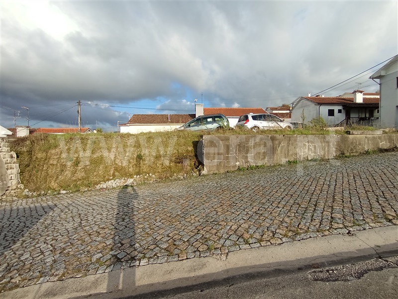 Terreno para Construção / Fafe, Quinchães