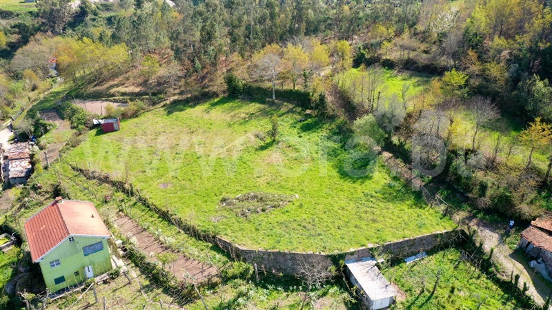 Terreno para Construção / Fafe, Quinchães