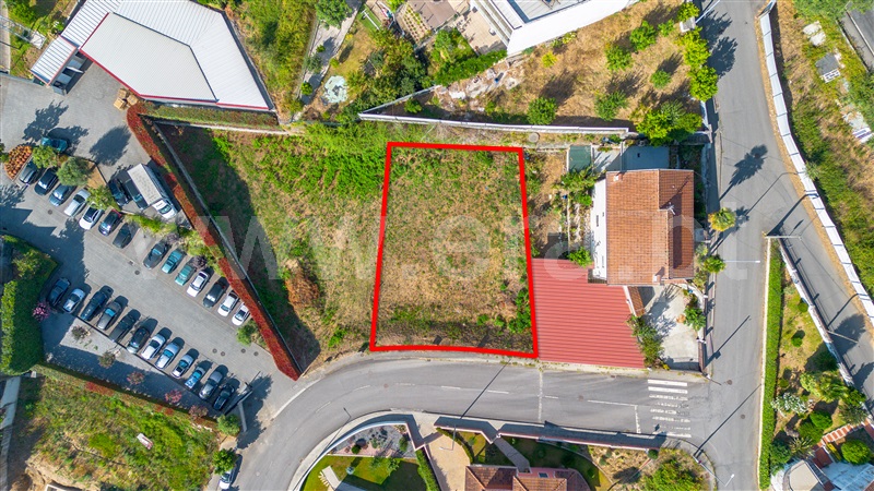 Terreno para Construção / Felgueiras, Friande