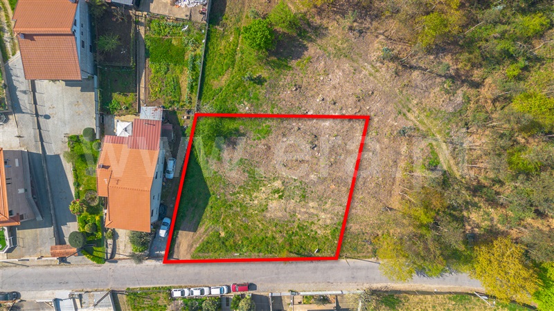 Terreno para Construção / Felgueiras, Sendim