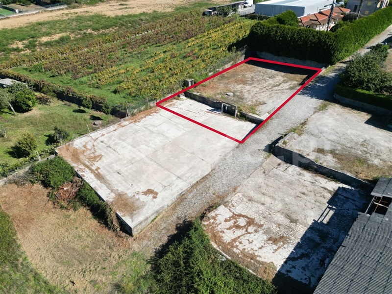 Terreno para Construção / Felgueiras, Vila Cova da Lixa e Borba de Godim